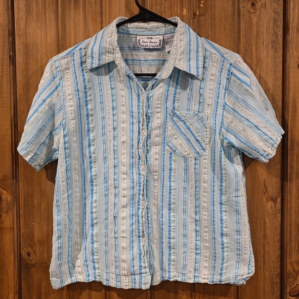 Sara Studio Button-Up‎ Shirt Womens Small White Blue Striped Short Sleeve Pocket